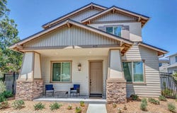 613 E Walnut Avenue, Monrovia, CA 91016