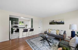 7944 Lavington Drive, Richmond Heights, MO 63117