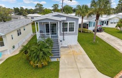44 CROWN POINT Drive, NOKOMIS, FL 34275