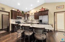 5409 S Sirocco Ave, Sioux Falls, SD 57108