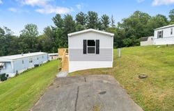 16 PINE STREET, YORK, PA 17406