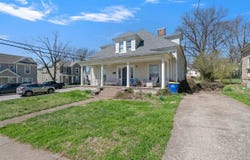 1377 High Street, Bowling Green, KY 42101