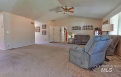 908 2nd Ave E, Jerome, ID 83338