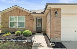 8828 Chisholm Trail, Cross Roads, TX 76227