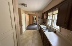 230 BURRWOOD, LOVES PARK, IL 61111