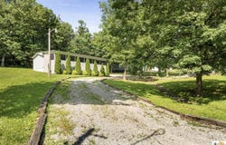 614 Stone Hill Road, Mammoth Cave, KY 42259