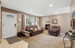422 E 10th Ave, Post Falls, ID 83854