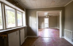 1069 Elm St, Camden, AR 71701