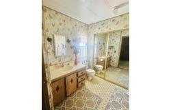 1701 Dinuba Avenue, Selma, CA 93662