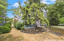 201 S 5th Street, Grand Haven, MI 49417