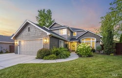 5670 S Schooner Way, Boise, ID 83716-9044
