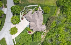21211 E 34th Street S, Independence, MO 64057