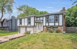 838 E 125th Terrace, Olathe, KS 66061