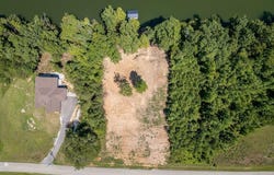 179 River Front Dr, SPARTA, TN 38583