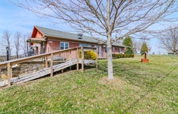 157 Oakland Road, Mt. Olivet, KY 41064