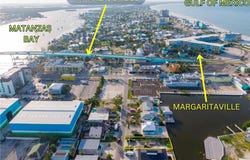 914 3rd, FORT MYERS BEACH, FL 33931