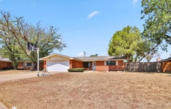 5442 7th Street, Lubbock, TX 79416