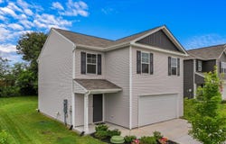 7432 Game Bird St, Corryton, TN 37721