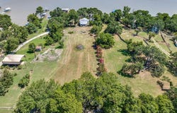 7000 Briar Road, Azle, TX 76020
