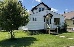 1006 Harrison, Wakefield, MI 49968