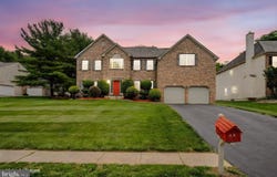 17 MONTAGUE RD, NEWARK, DE 19713