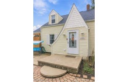 122 37th Street SW, Canton, OH 44706