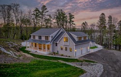 9 Bayview Drive, Cumberland, ME 04110
