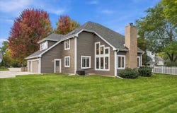 1264 Creekside Ln, Grafton, WI 53024