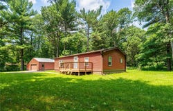 10071 390th Avenue E, Eau Claire, WI 54703