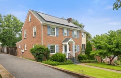 1609 Center Hill DR SW, Roanoke, VA 24015