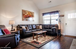 338 Shooting Star Loop, Townsend, TN 37882