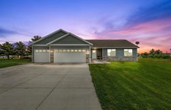 4325 LANDCASTER ROAD, Plover, WI 54467