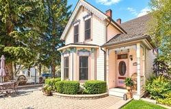 201 E Idaho Street, Virginia City, MT 59755