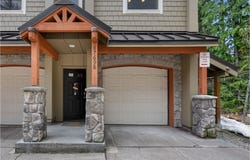 87698 E CREEK RIDGE RD, Government Camp, OR 97028