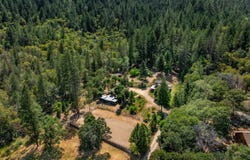 1905 W Evans Creek Road, Rogue River, OR 97537