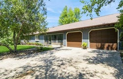 3946 Spring St NE, IA 52333