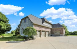 523 S 700 E, Whitestown, IN 46075
