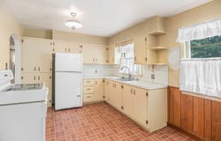 1719 Glendale Boulevard, Kalamazoo, MI 49004