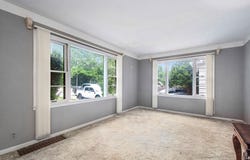 2736 Cascade Road SE, Grand Rapids, MI 49506