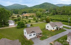 28 Trillium Meadows Lane unit: 5, Hendersonville, NC 28792