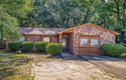 4256 Seminole Trl, Milton, FL 32583