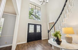 9007 Tweed Berwick DR, Austin, TX 78750
