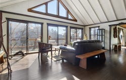 11 County Road 1089, Eureka Springs, AR 72632