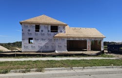 300 Eagle Dr, Grafton, WI 53024