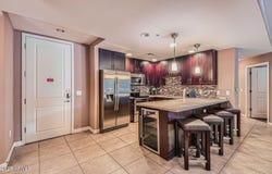 5450 E DEER VALLEY Drive, Phoenix, AZ 85054