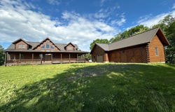 299 HARMISONS BLUFF POINT, FORT ASHBY, WV 26719