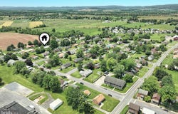 31 DITZLER AVENUE, BIGLERVILLE, PA 17307