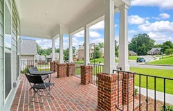 4711 W Lakeshore Drive, Acworth, GA 30101