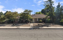 10502 San Marino Road NE, Albuquerque, NM 87111