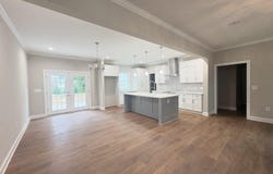 607 Salisbury Street, Kernersville, NC 27284